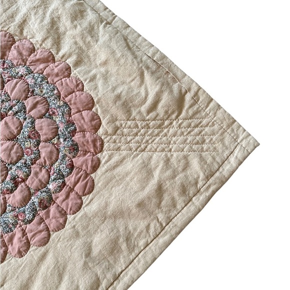 Baby Pink Floral Needle Point Vintage Crib Blanket Play Mat Thick Fabric - Picture 3 of 7